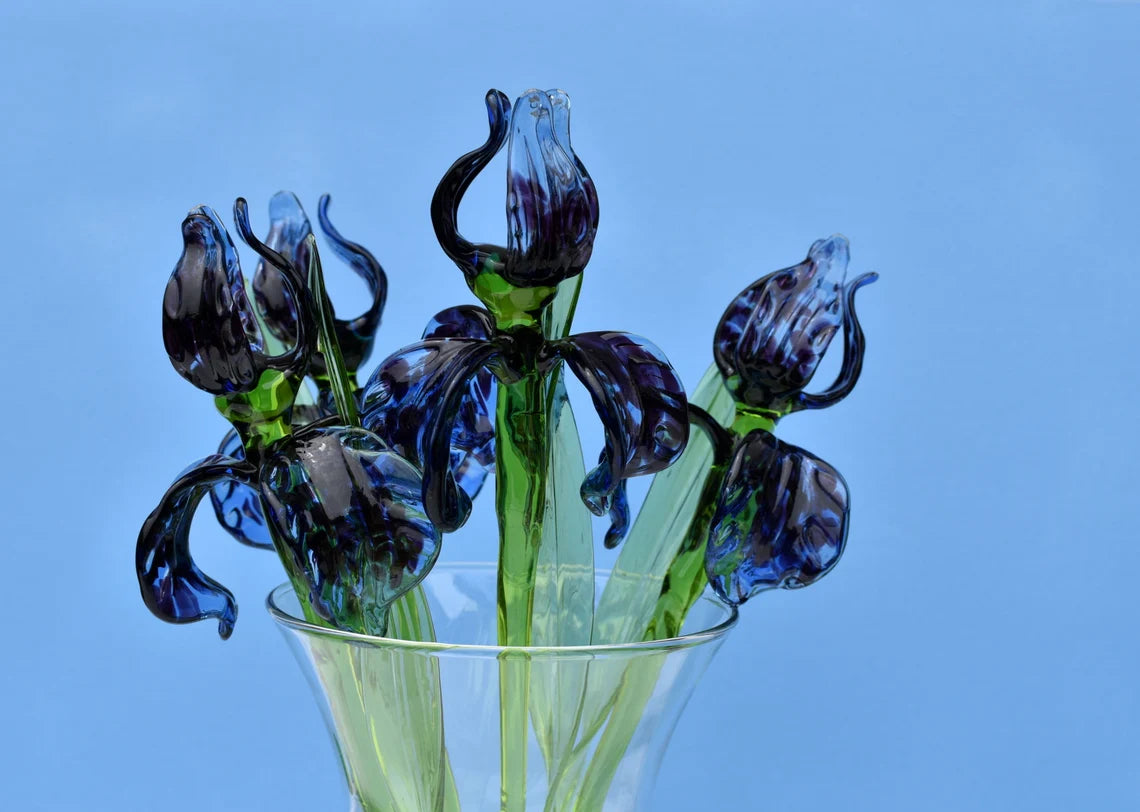 Long-stem Blue Cheetah Glass Iris